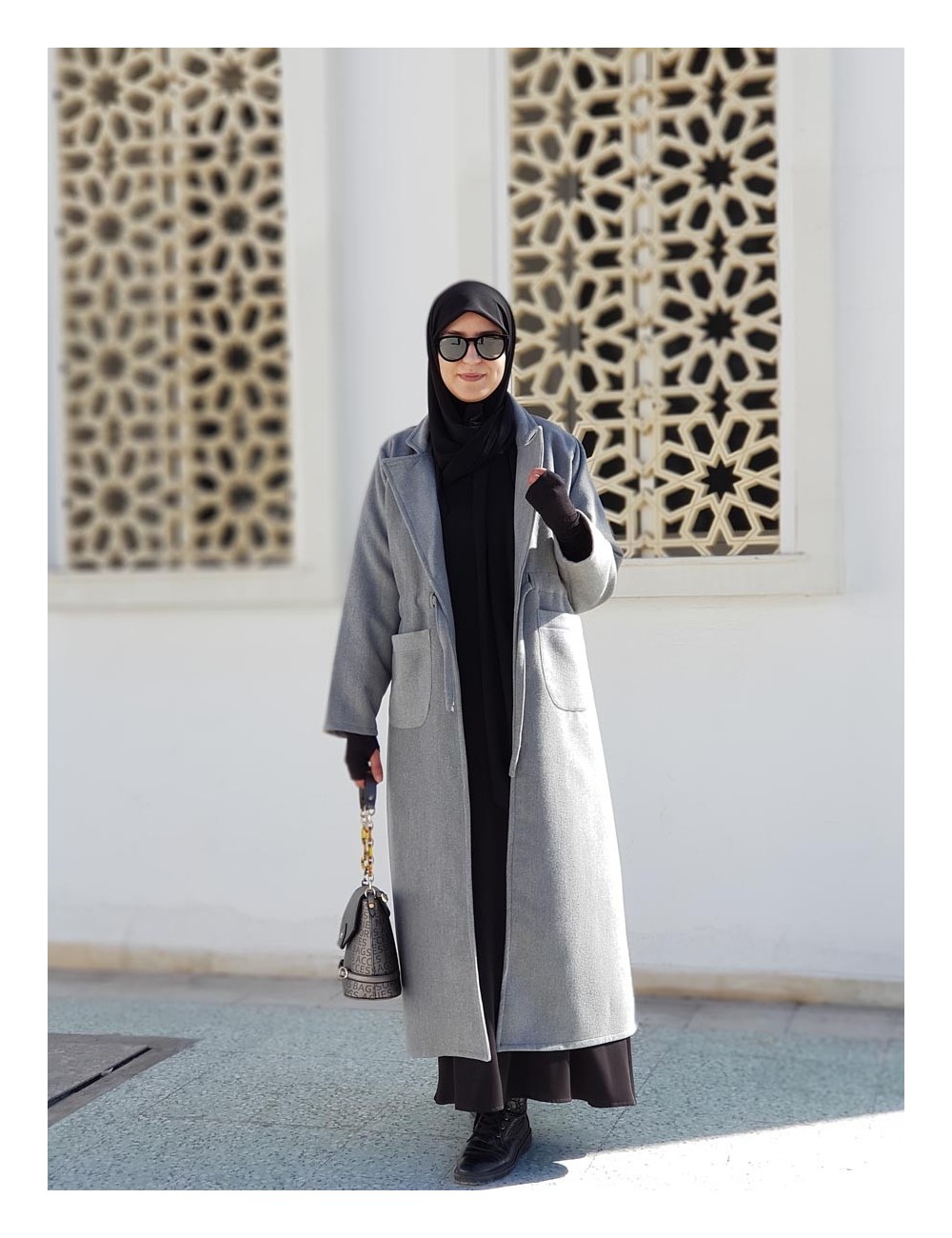 معطف أساسي