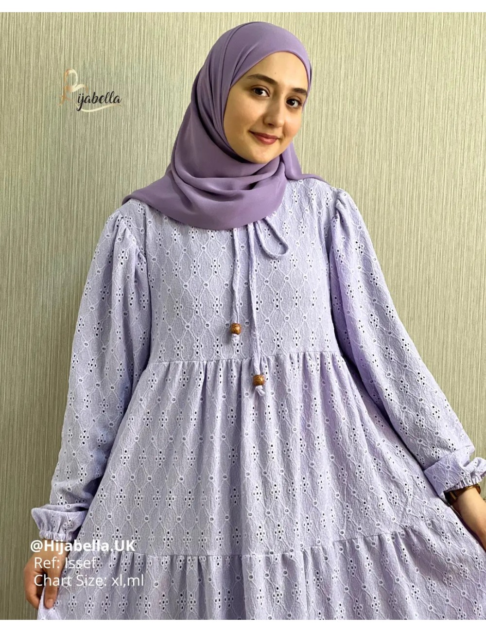 فستان إساف
