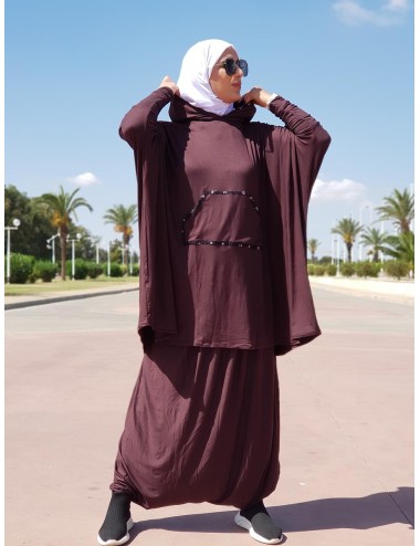 لباس رياضة